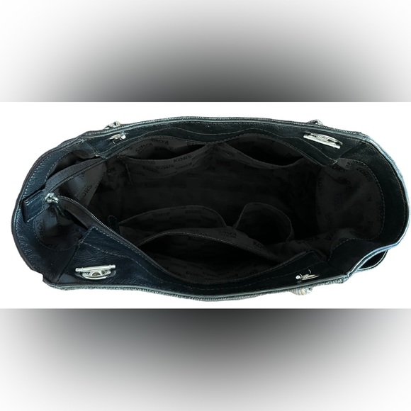 Michael Kors Signature-print shoulder bag - Picture 7 of 8